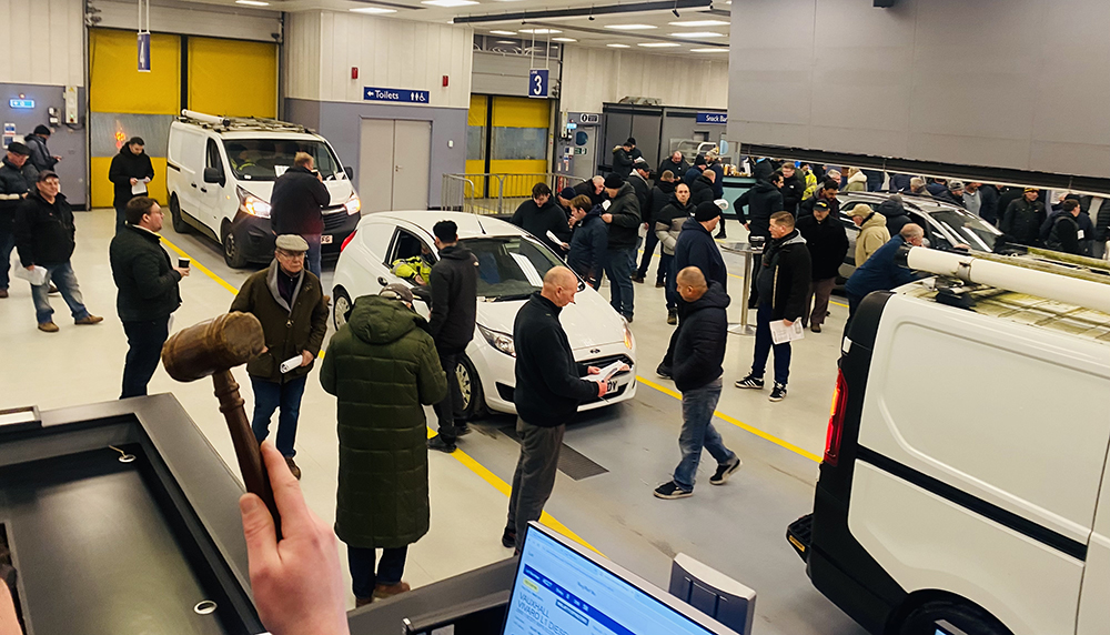 Strong start to 2024 as Cox Automotive records a huge increase in LCV arrivals