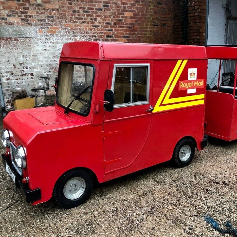 Postman Pat van