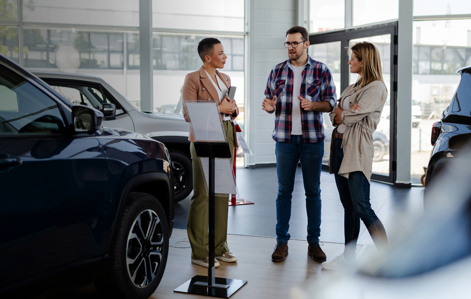 Franchise vs agency model: What’s next for OEMs and Dealers?